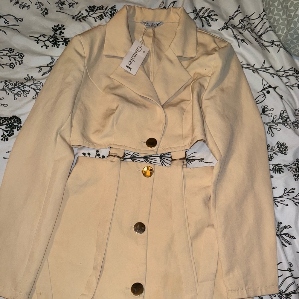 Chic Cream Two-Piece Set - Picture 5 of 9